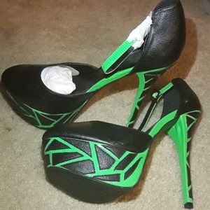 Shiekh platform heels